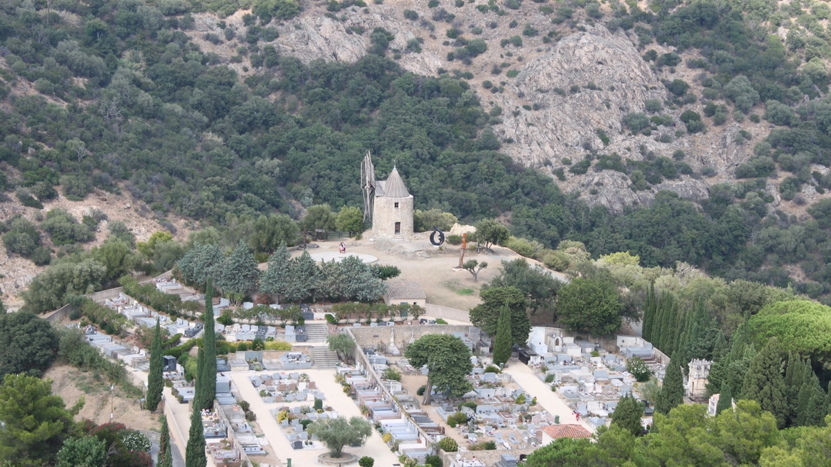 Ce village perché est le seul du Var à posséder un moulin à vent encore en activité
