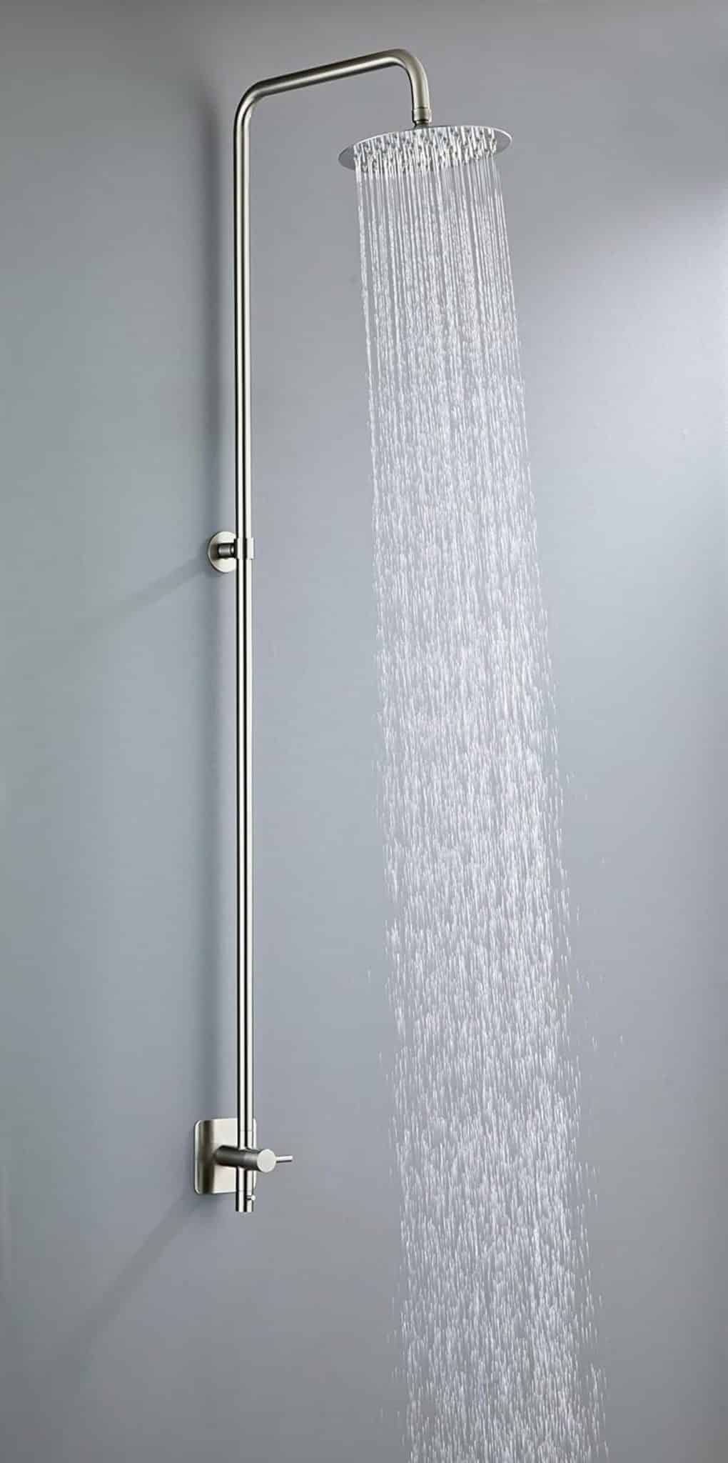 Test du système de douche AIYA Bath : design danois et robustesse en extérieur