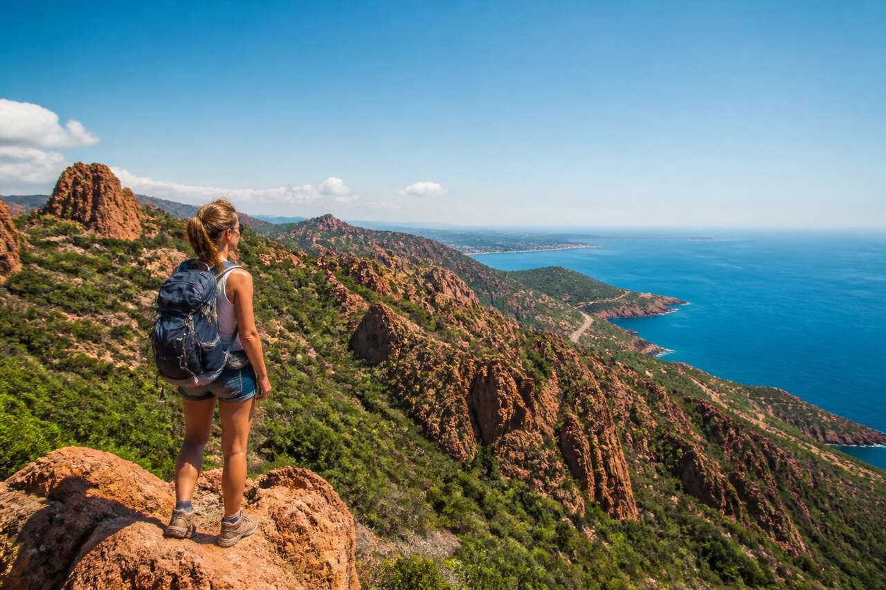 Visiter Saint-Raphaël : découvertes et Randonnées dans l'Estérel