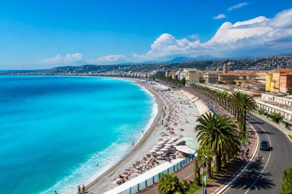 Activités à découvrir sur les plages de Nice