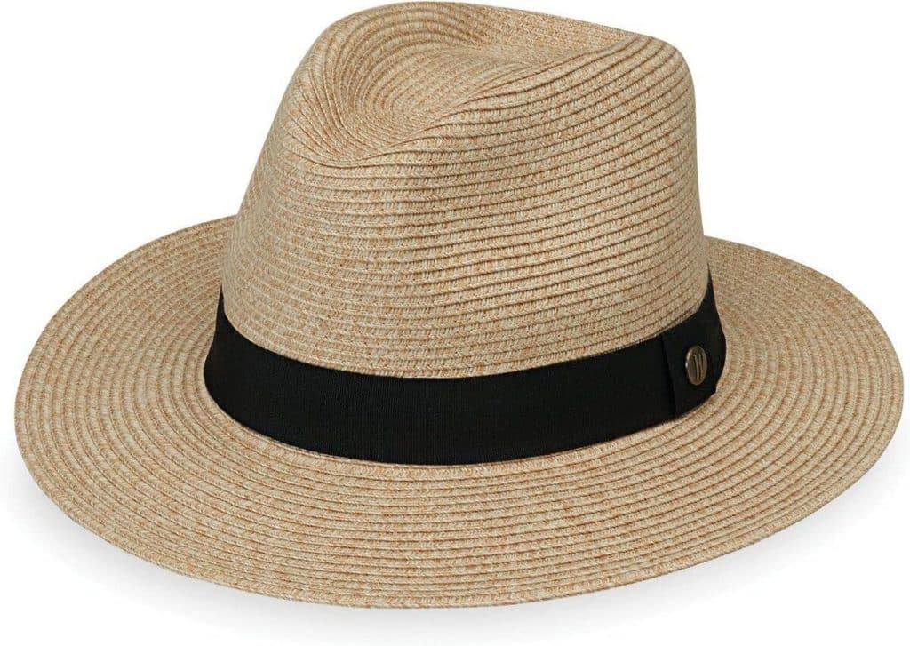 Test du chapeau de plage wallaroo hat company upf 50+