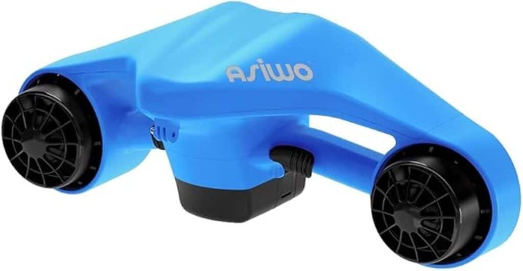 Test du scooter sous-marin Asiwo à deux moteurs pour la plongée et la natation