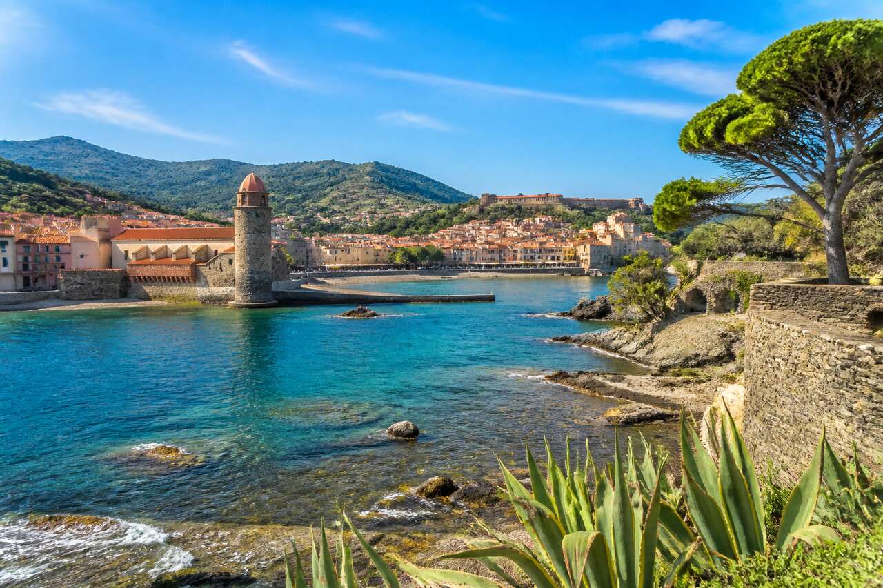 Collioure : guide de stationnement et de sécurité pour découvrir les trésors de la côte Vermeille de manière écoresponsable