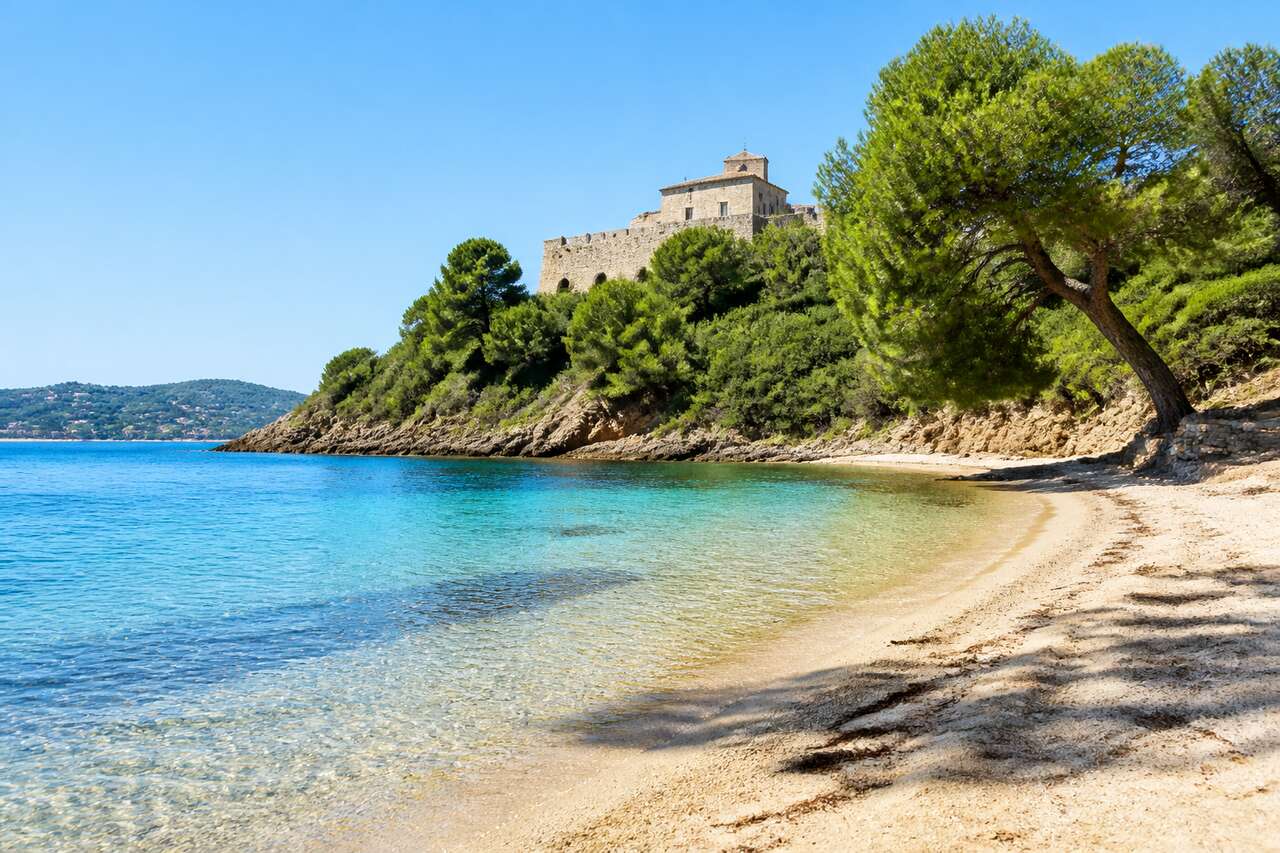 La Favière : escapade sereine sur le littoral varois