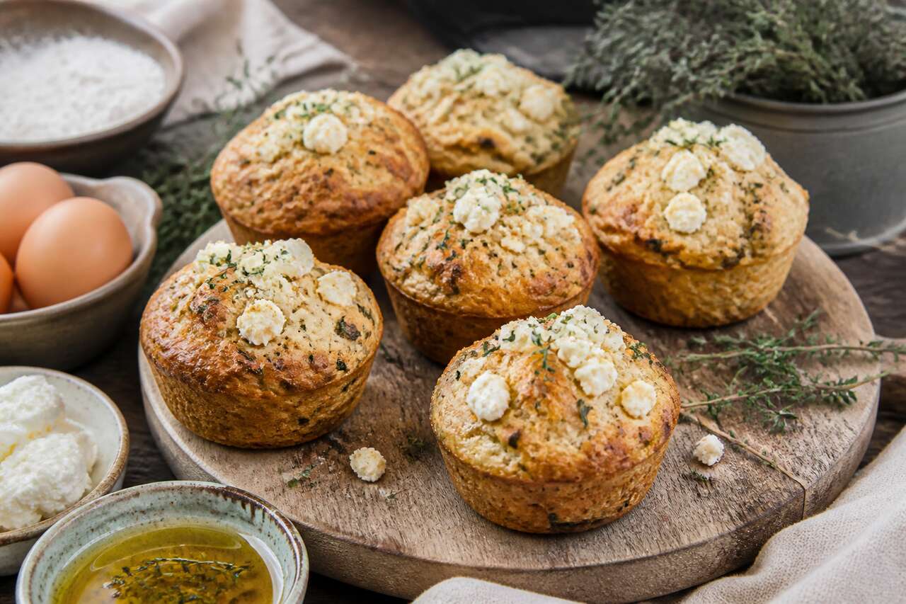 Muffins de pique-nique au fromage de chèvre et thym frais