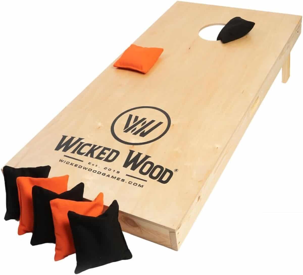 Test : kit de démarrage cornhole Wicked Wood 120x60 cm pour l'extérieur
