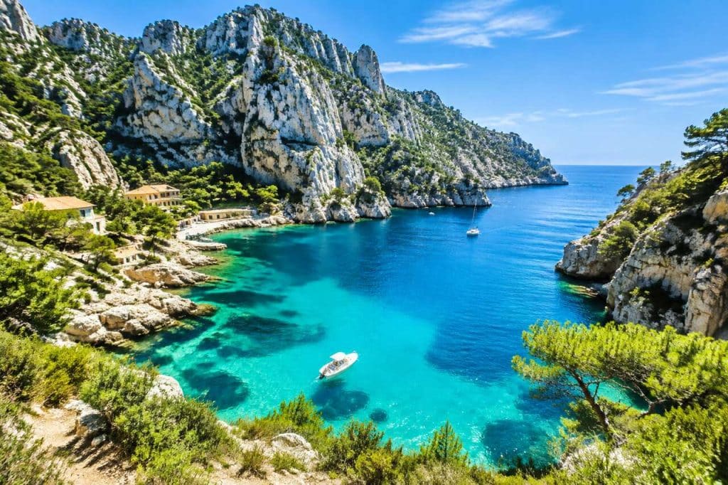 Découvrir la Calanque de Morgiou : un joyau caché entre terre et mer